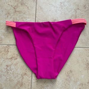 Old Navy Bikini Bottom. Cheeky Fit. Size Medium. Brand New with Tags.